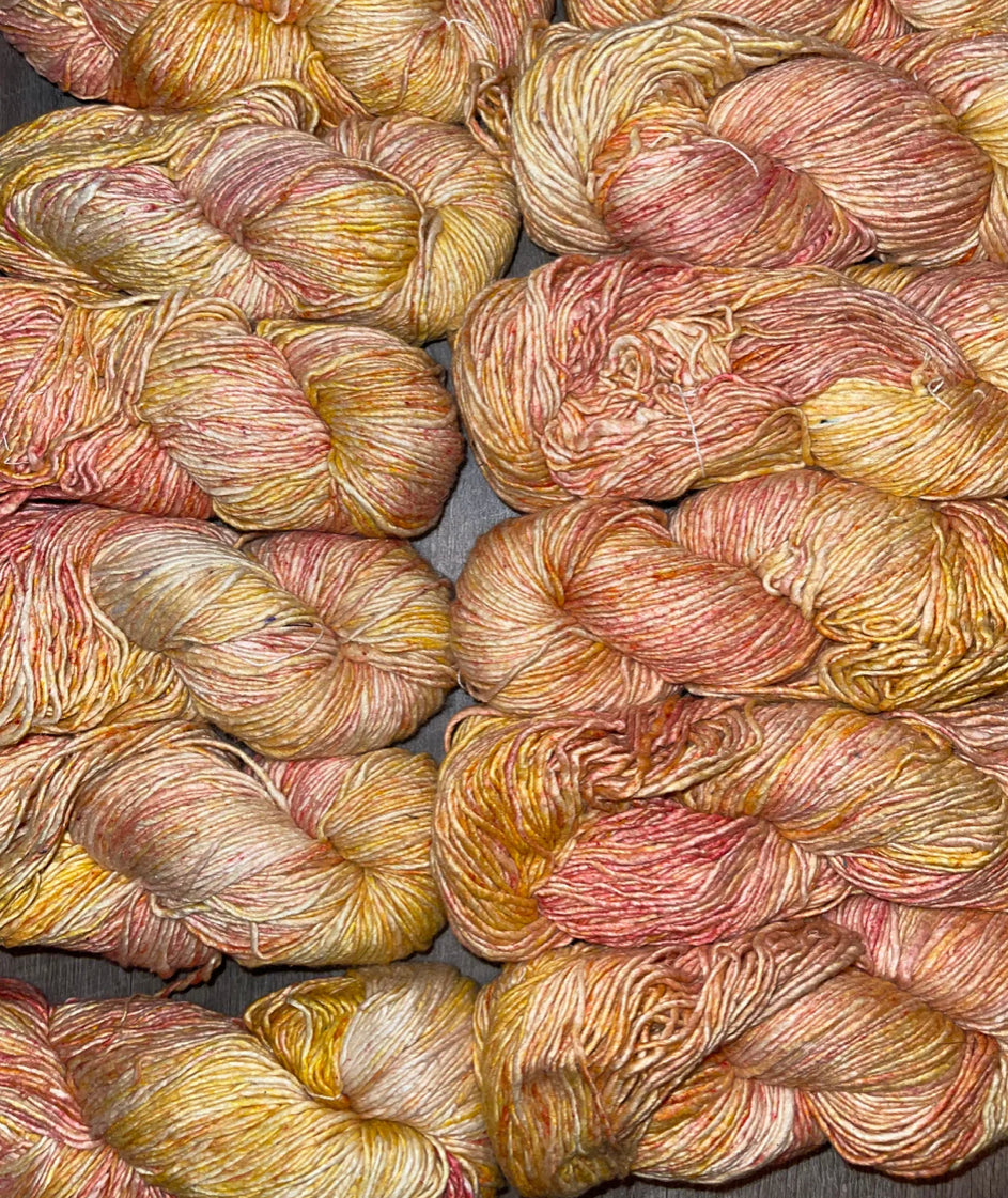 SALE 50% Mulberry SILK 50% MERINO 200yds DK