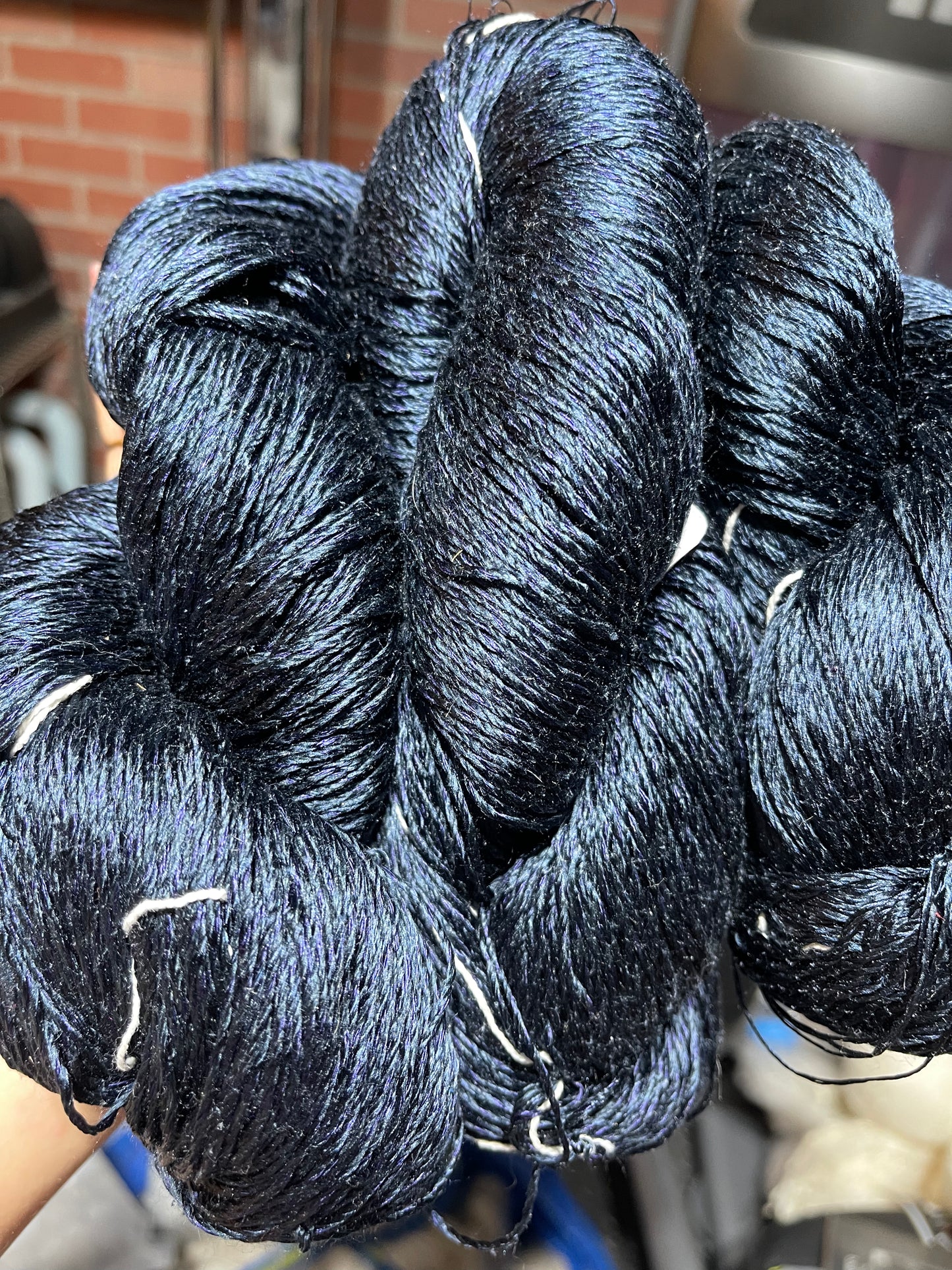 100% MULBERRY REELED SILK 300yds Sport
