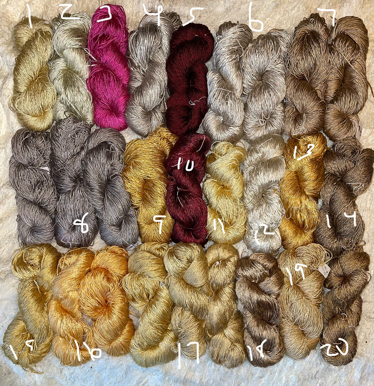 100% MULBERRY REELED SILK 300yds Sport