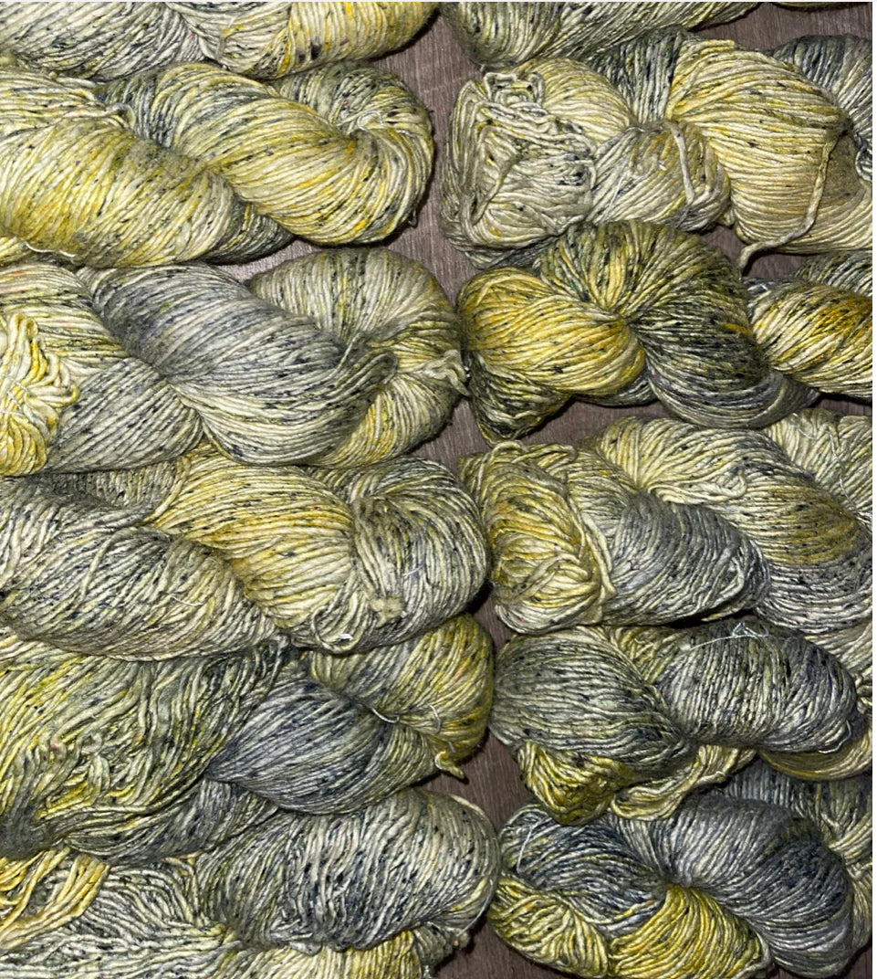 SALE 50% Mulberry SILK 50% MERINO 200yds DK