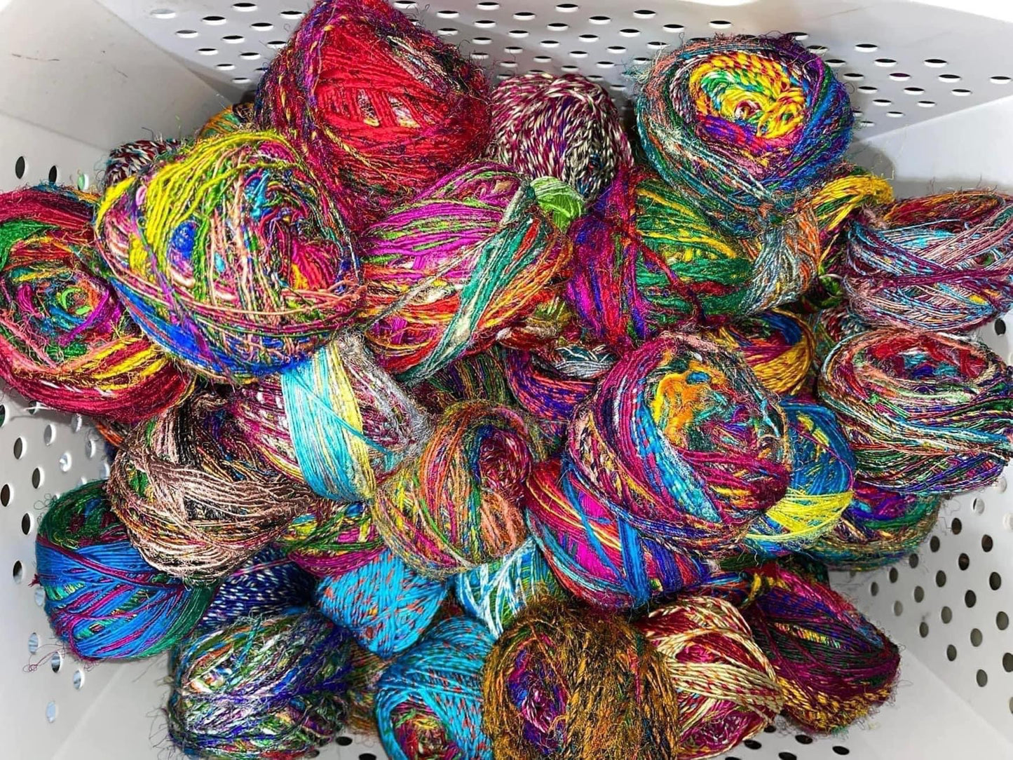 100% Sari Silk cakes