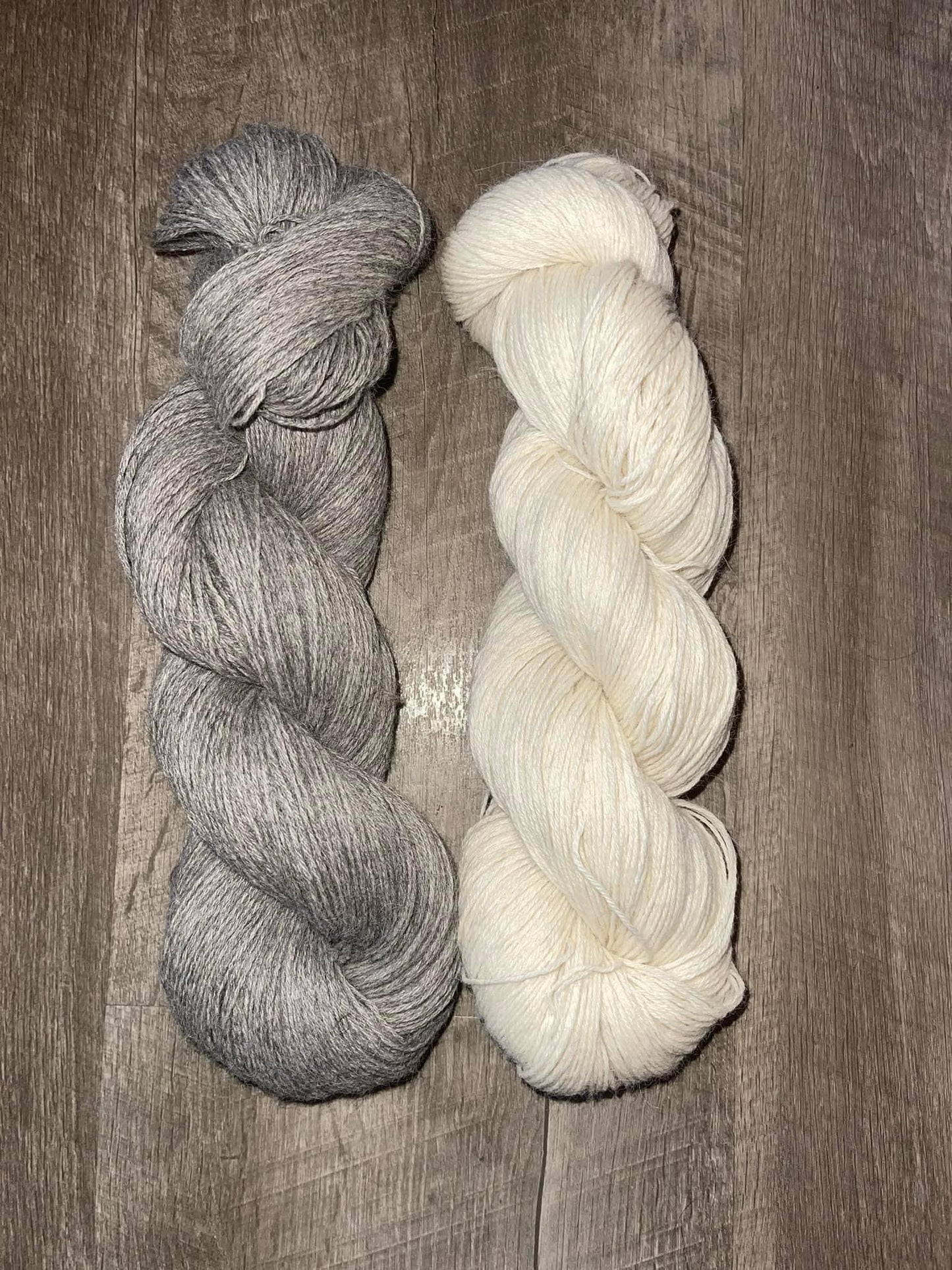 100% baby BABY LLAMA 438yds