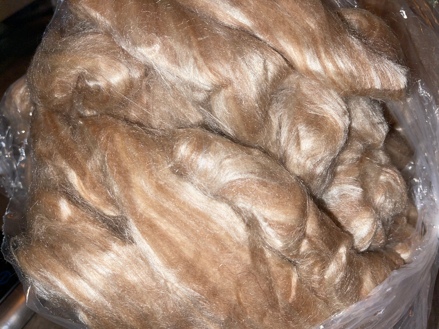 LUXURY baby CAMEL & Tussah SILK TOP ROVING FIBER