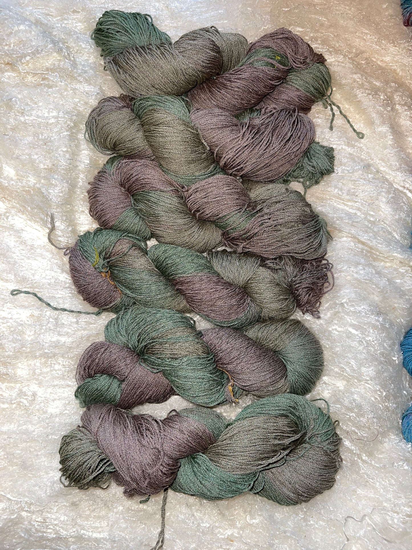 SALE 40% Mulberry SILK 60% MERINO 325yds SPORT