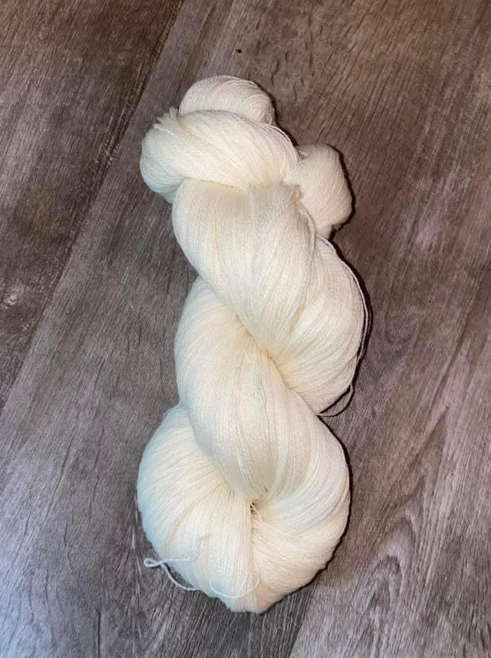 100% sw Merino 1,310yds LACE