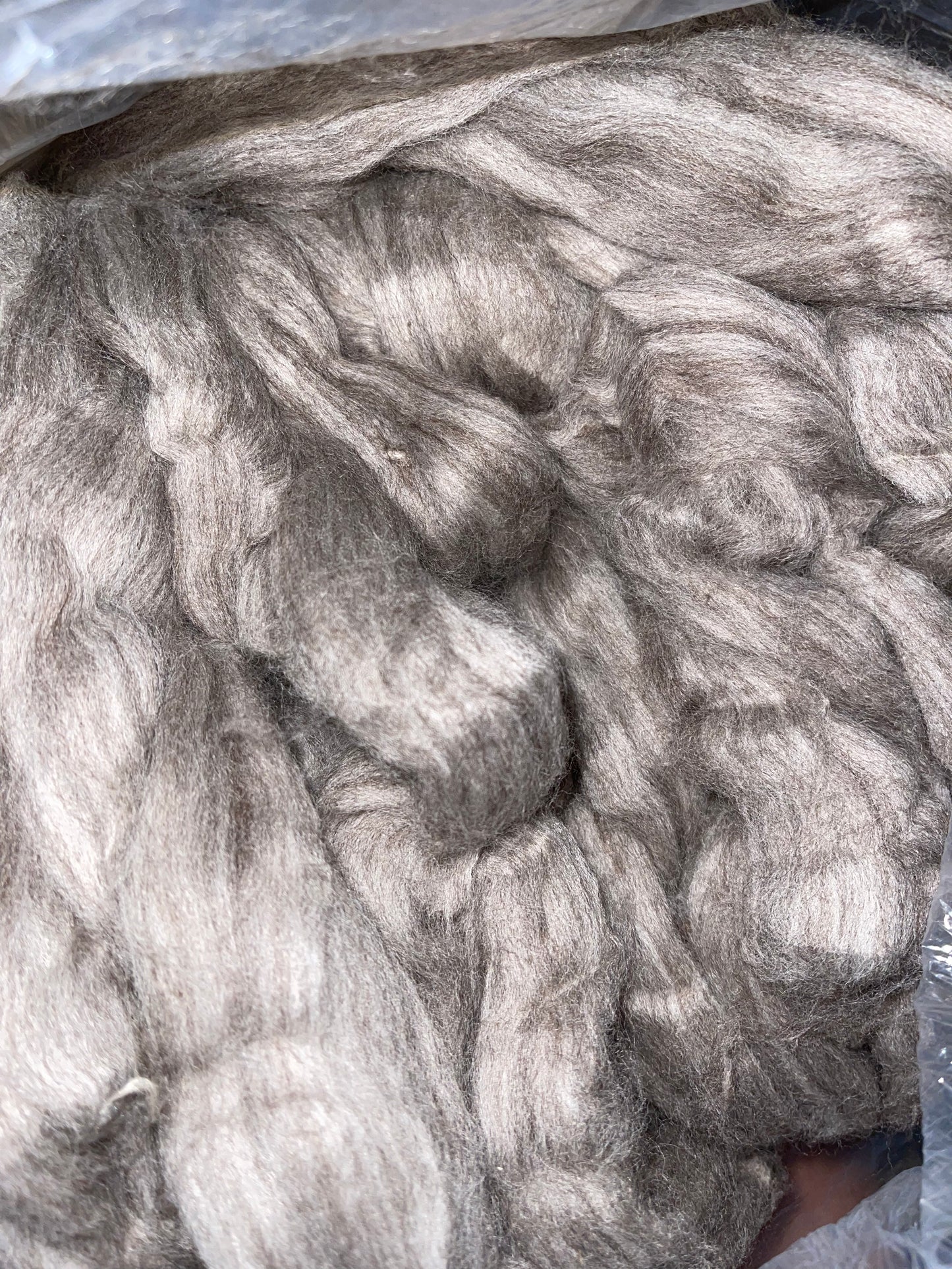 LUXURY baby YAK & New Zealand POLWARTH TOP roving FIBER