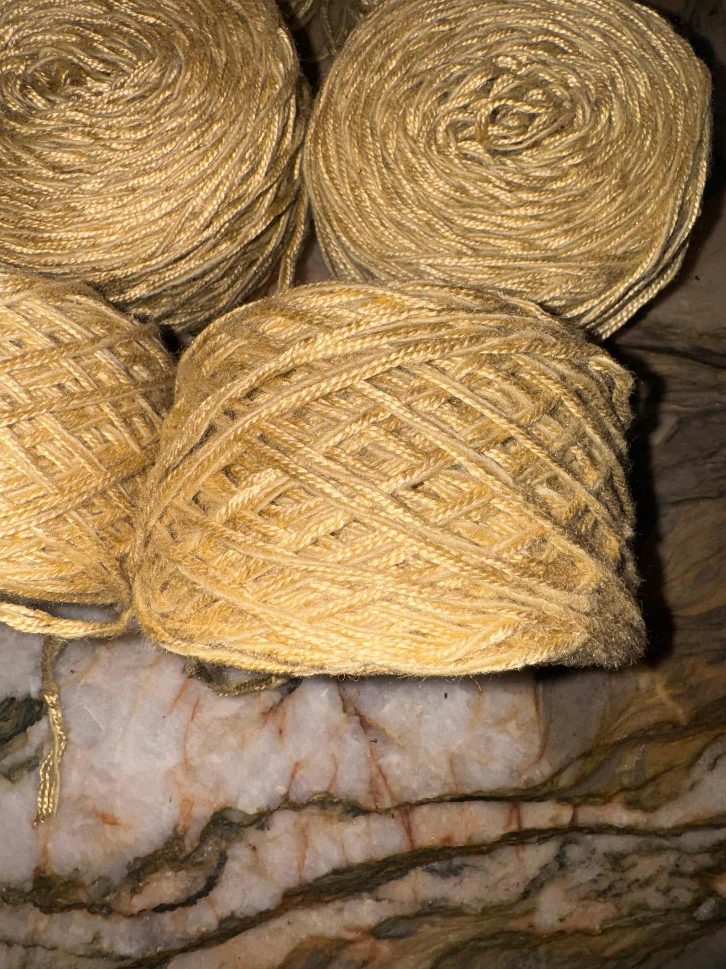ITALIAN silk & CASHMERE baby soft centerpull cakes