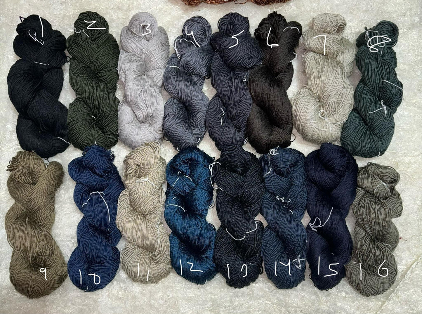 80% Mulberry SILK 20% MERINO 350yds