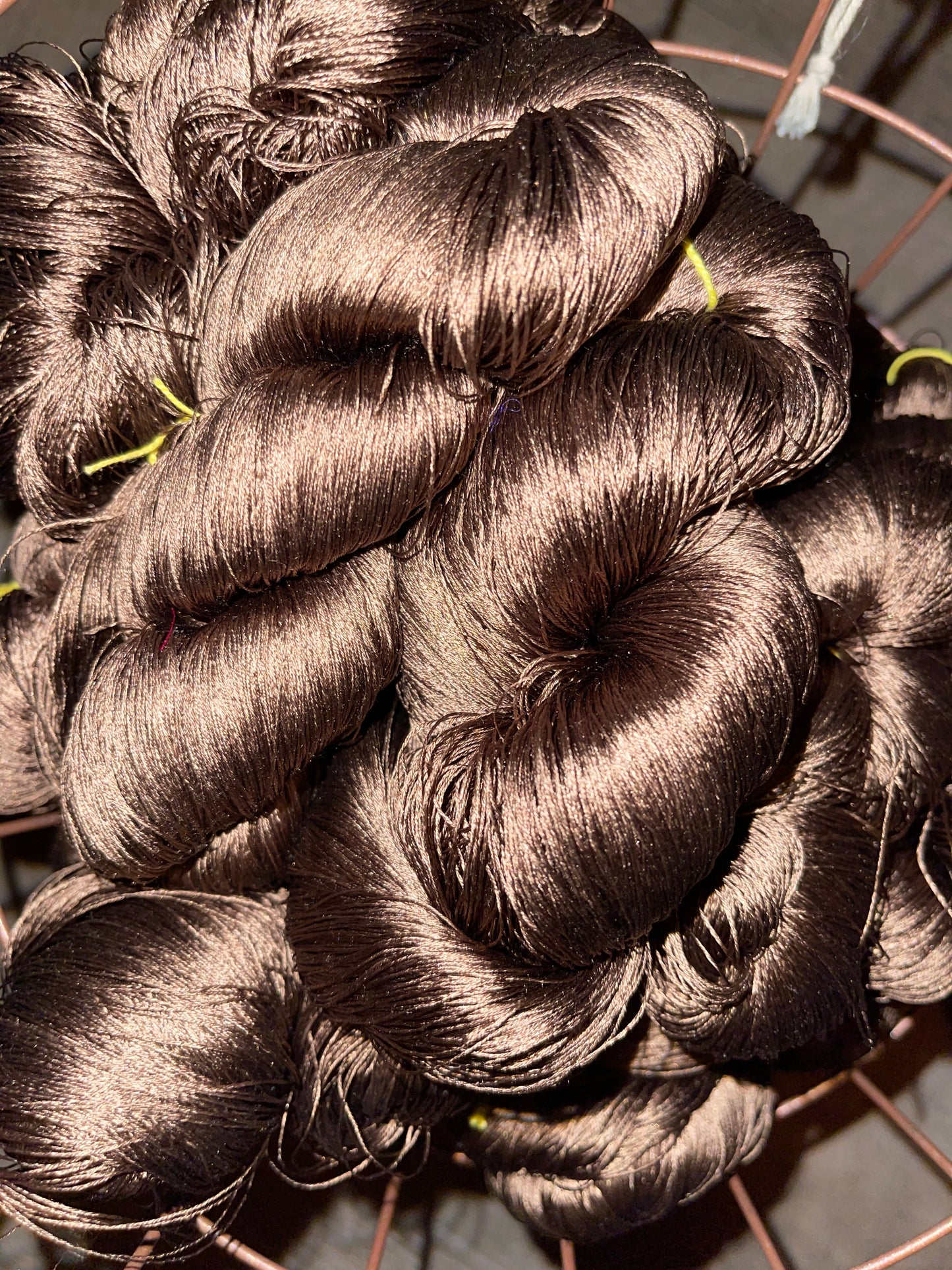 100% MULBERRY REELED SILK Lace