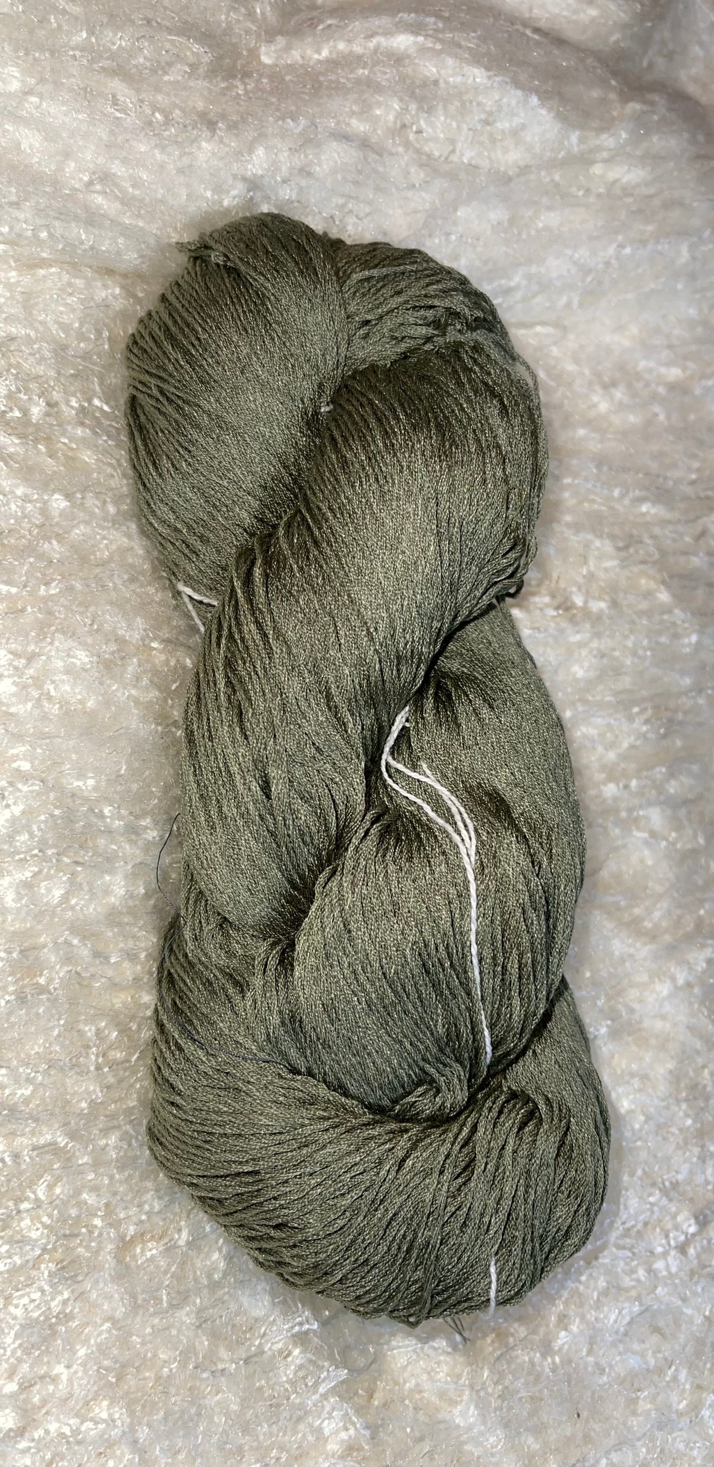 100% TUSSAH SILK 500yds FINGERING