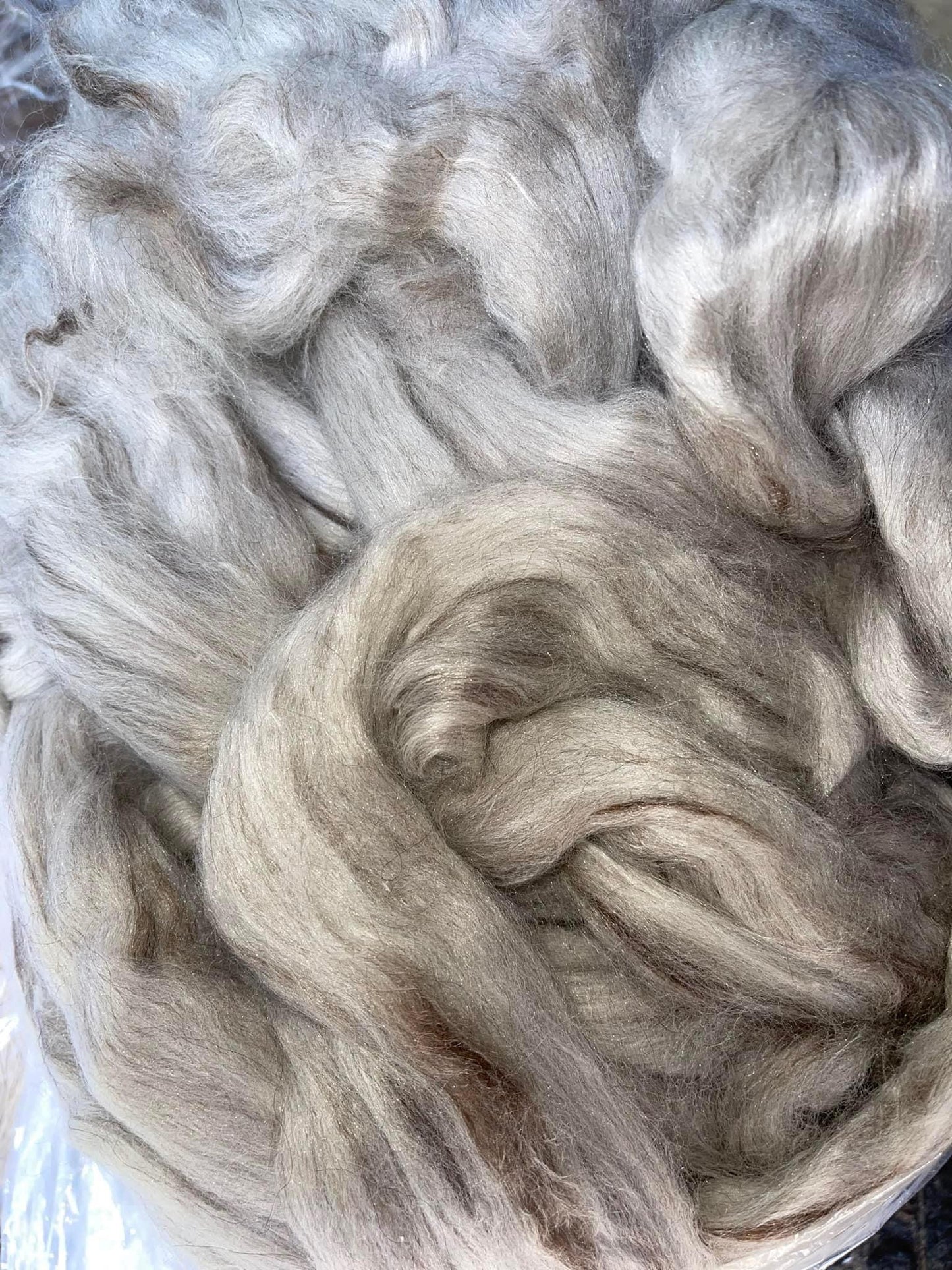 Yak Silk NZ Polwarth roving fiber